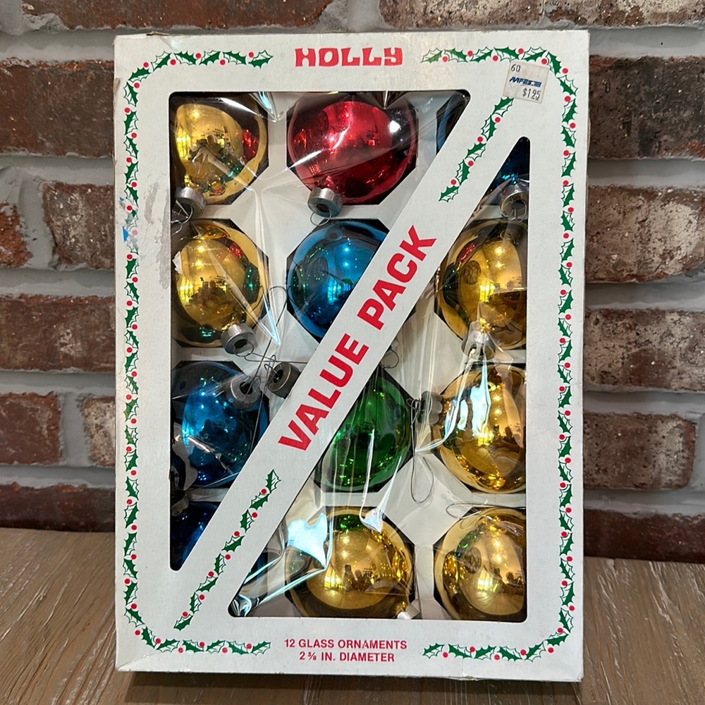 Vintage Value Pack Holly Glass Ornaments 12pk
